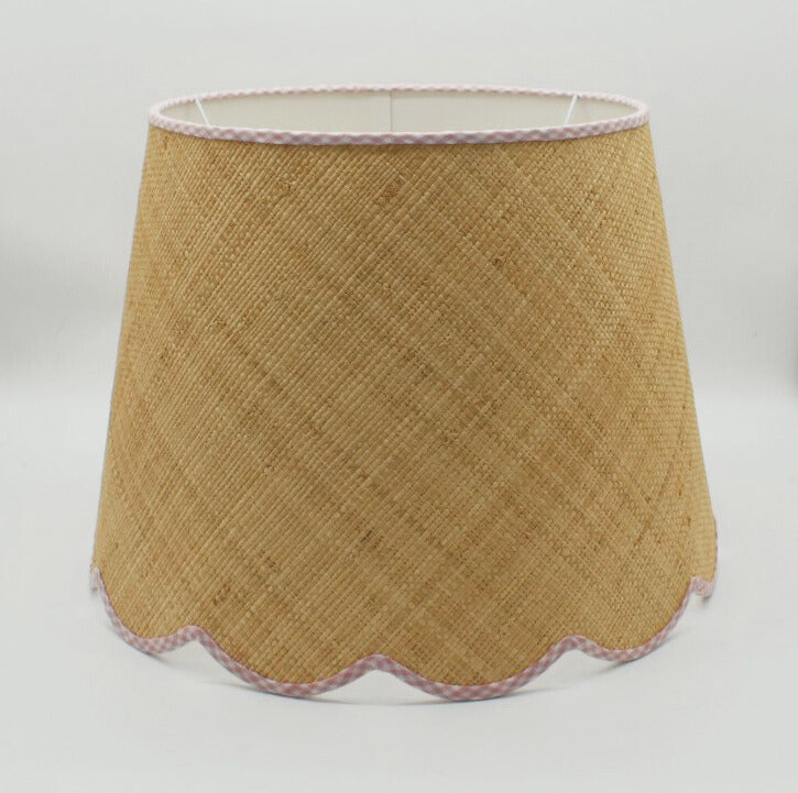 Round Raffia Scallop Shade with Pink Gingham Binding